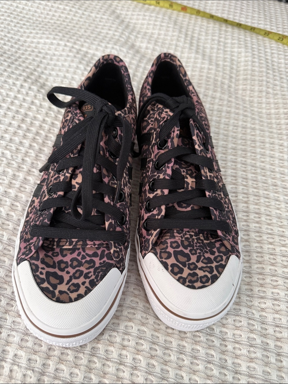 adidas Women's Leopard Print Low-Top Sneakers - Pink/Black New without tags